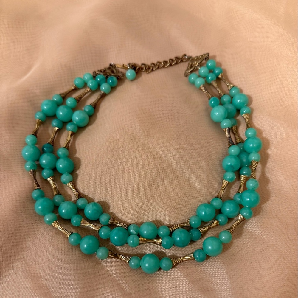 Vintage 50s/60s Charming Beaded Necklace